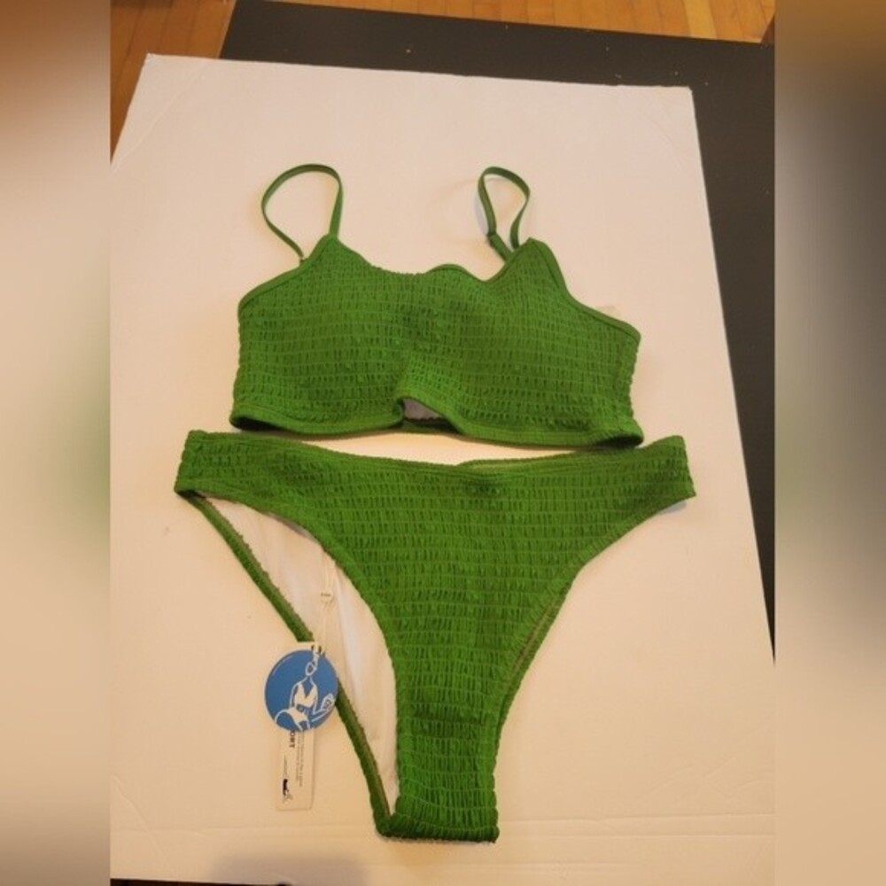 Cupshe Women Green 2 piece Bikini Set Size Large